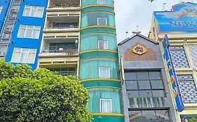 Camelia Saigon Central Hotel